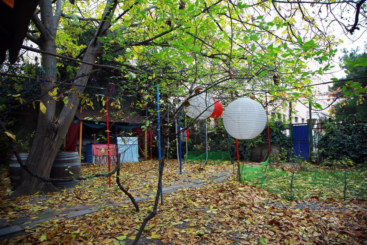 Zgarbi Hostel Тбилиси Екстериор снимка
